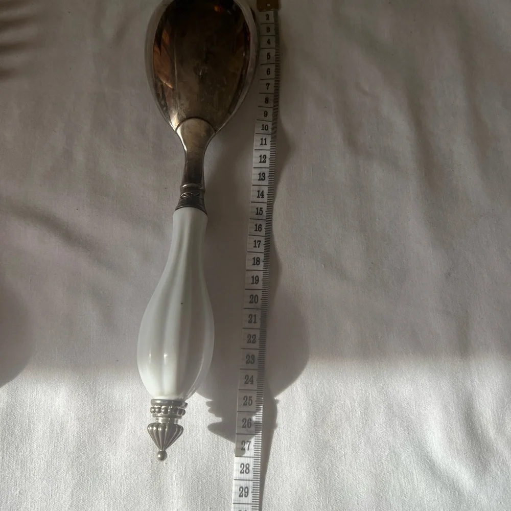Elegant White and Silver Dining Utensil Set